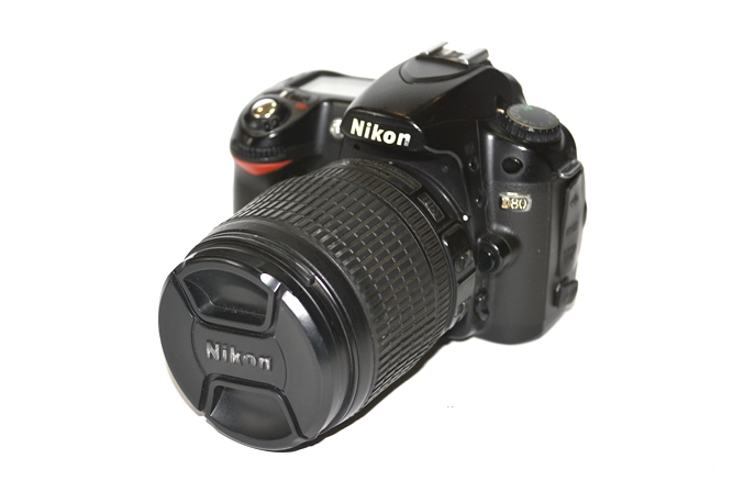 Купить Nikon D90 kit 18-105mm (БУ)